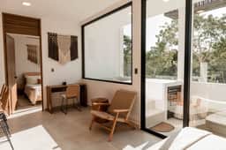 Apt with Private Plunge Pool & Rooftop - Image 3