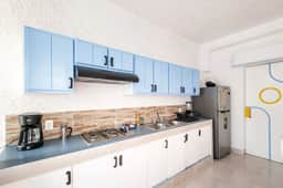 Cozy historic house - 10 min to best beaches - Image 3
