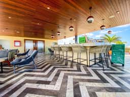 Joy: Apt with rooftop and panoramic views - Image 2