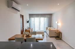 Spacious Apt with 2BR and Pool in Cancún - Image 3