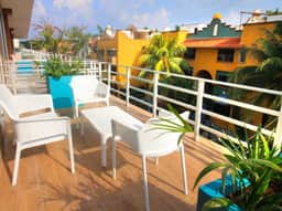 Stylish 1BR Condo Downtown w/Pool+Gallery+WIFI+Spa - Image 3