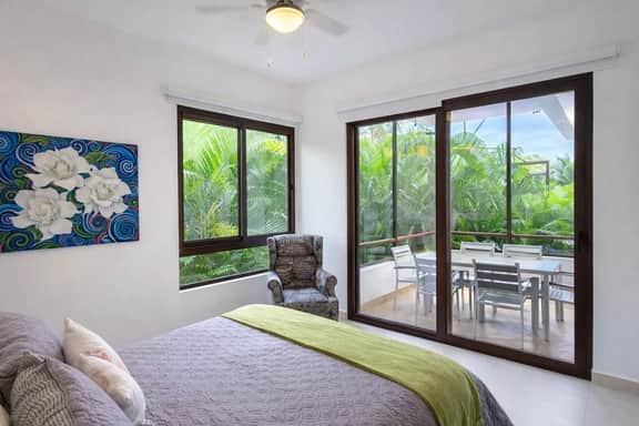 2 pools & beach club 10 minutes away - Chaká Condo - Image 2