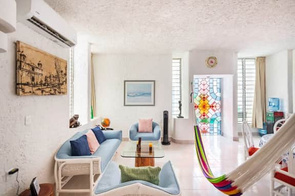 Cozy historic house - 10 min to best beaches - Image 2
