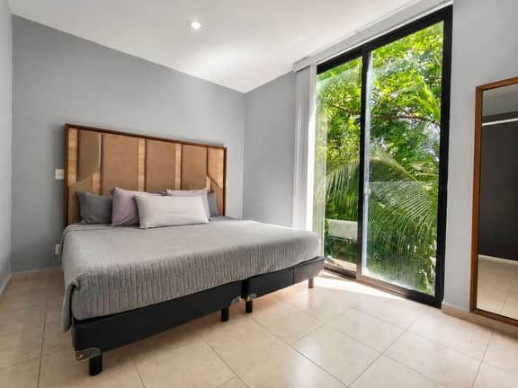 Quiet 2BR Haven with Worspace Surrounded by Nature - Image 2
