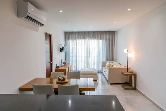 Spacious Apt with 2BR and Pool in Cancún - Image 3