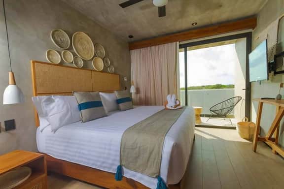 Tuk Viento: PH with Private Pool - Image 2