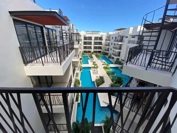 Apt with Private Terrace & Jacuzzi in Aldea Zama - Image 1