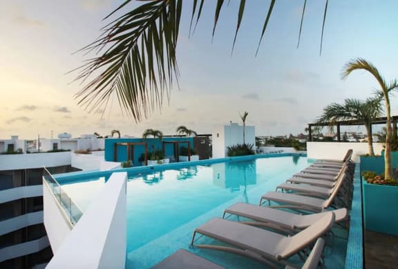 Stylish 1BR Condo Downtown w/Pool+Gallery+WIFI+Spa - Image 1